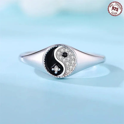 Resizable Wave Ring - 925 Sterling With Zircon - Regal Allure